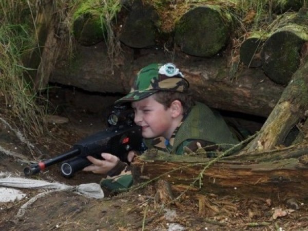 Laser Combat image